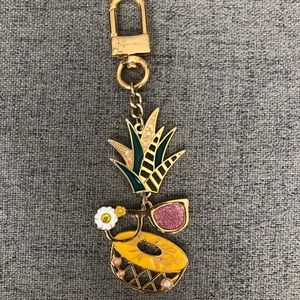 Samantha Thavasa Pineapple 🍍 Keychain
